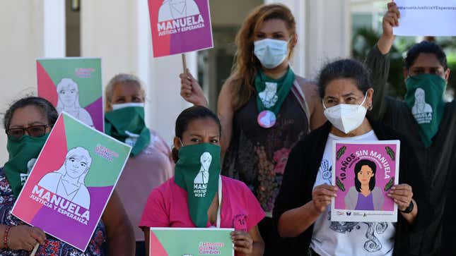 Women protest in support of Manuela, San Salvador, March 10, 2021