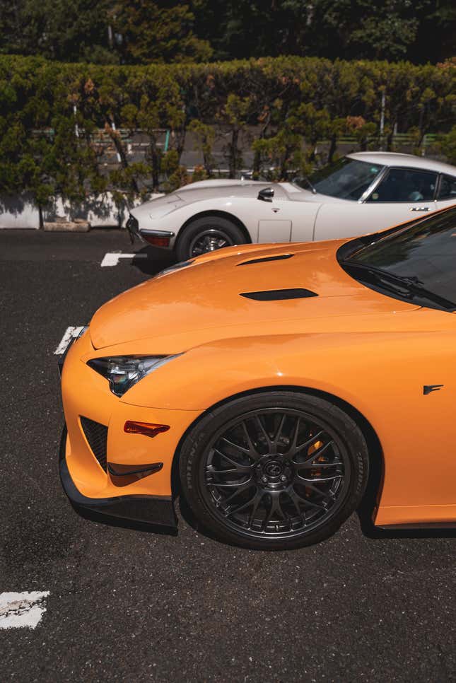 Image for article titled What It's Like To Own A Lexus LFA Nürburging