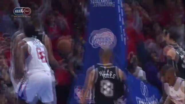 Chris Paul Injures Hamstring In First Quarter, Questionable To Return