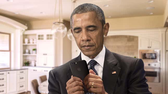 Image for article titled Obama Tweets About Podcast Again After Noticing Latest Episode Only Got 11 Streams