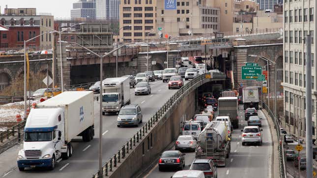 Image for article titled New York City Might Try Fewer Lanes On One Of Its Busiest Highways