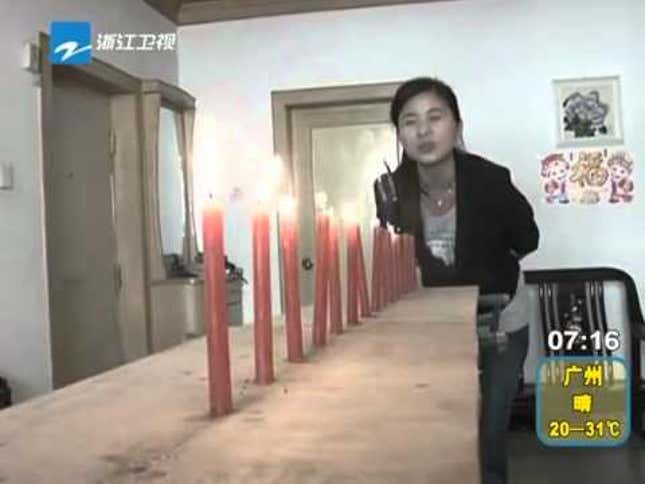Chinese Man Performs "Real-Life" Hadouken