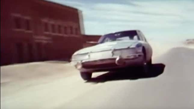 Image for article titled When The Citroën SM Conquered The Desert