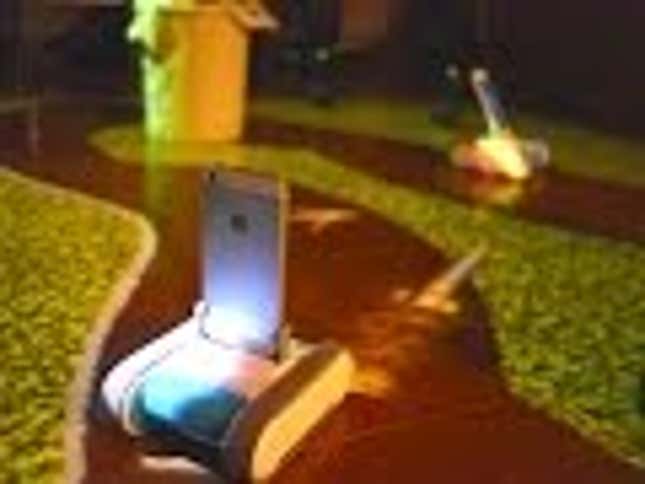 Hacker Turns His Living Room into <em>Mario Kart</em>