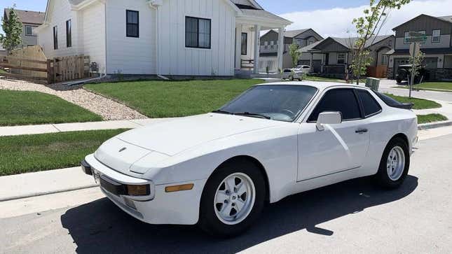 Image for article titled At $5,500, Is This 1985 Porsche 944 A Stuttgart Stalwart?