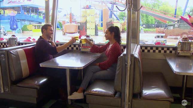 Image for article titled The food that didn’t get eaten on The Bachelor, week 4: We were promised biscuits