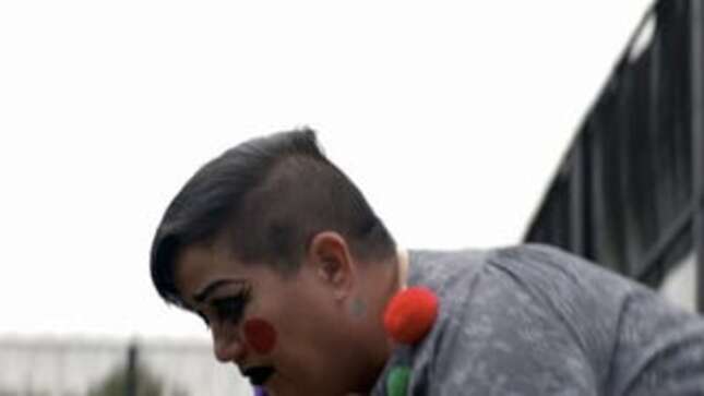 <i>OITNB</i>'s<i> </i>Big Boo, Dressed as Clown, Explains How Abortion Reduces Crime