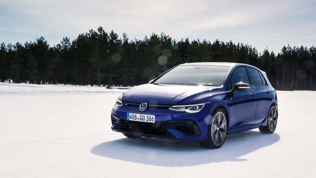 Image for article titled Here Are The Rest Of The Photos Of The 2022 Volkswagen Golf R In A Slideshow