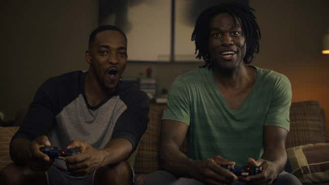 Anthony Mackie and Yahya Abdul-Mateen II in “Striking Vipers,” Black Mirror 