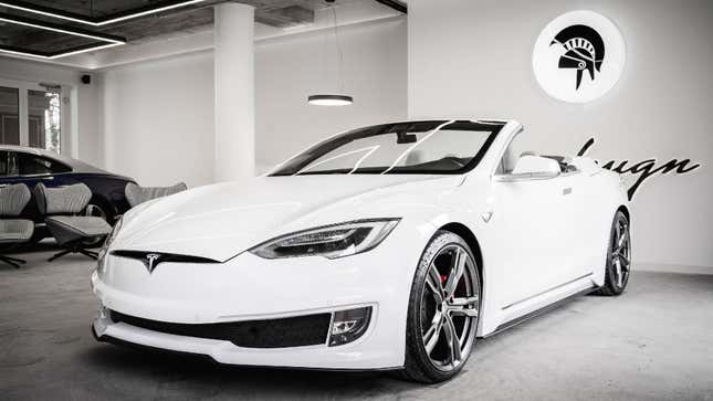 Image for article titled Instead Of Waiting For Your Roof To Fly Off, Commission A Roofless Tesla