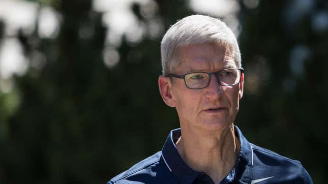 Image for article titled Apple&#39;s Suing an Ex-Employee Who Allegedly Leaked Secrets to Media