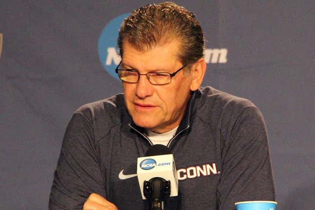 Geno Auriemma Doesn't Think Too Much Of Dan Shaughnessy