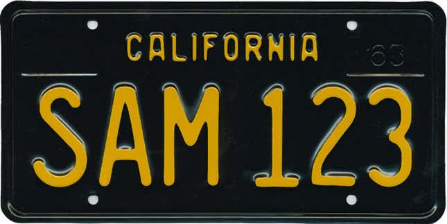 Image for article titled Here&#39;s Proof That America&#39;s Old License Plates Were Way Cooler Than Today&#39;s