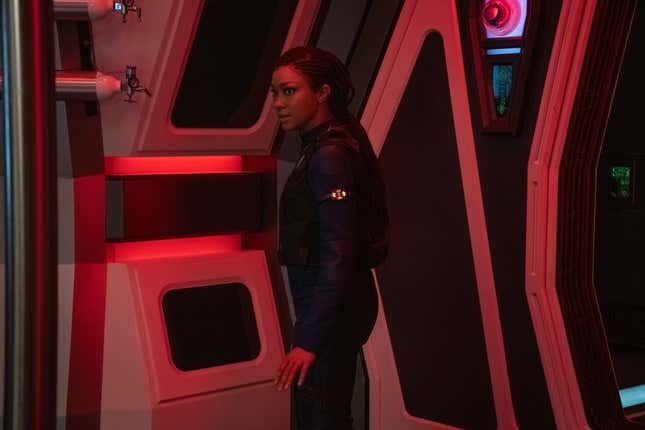 Image for article titled Star Trek: Discovery Finally Hit Its Crew Where It Hurts