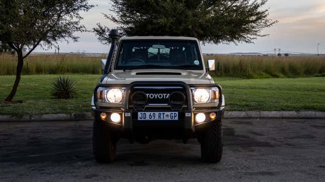 Image for article titled 1,000 Miles In Africa With The Ultimate Toyota Land Cruiser