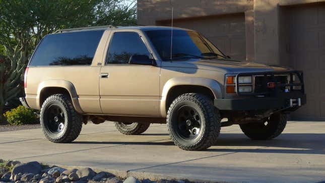 Image for article titled At $8,750, Is This 1995 GMC Yukon SLT The Four-By-Four For You?