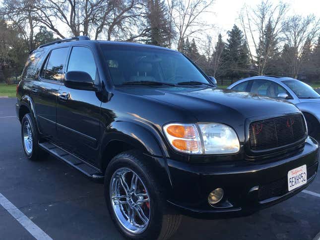 Image for article titled At $6,977, Could This 2001 Toyota Sequoia Limited Get Some Respect?