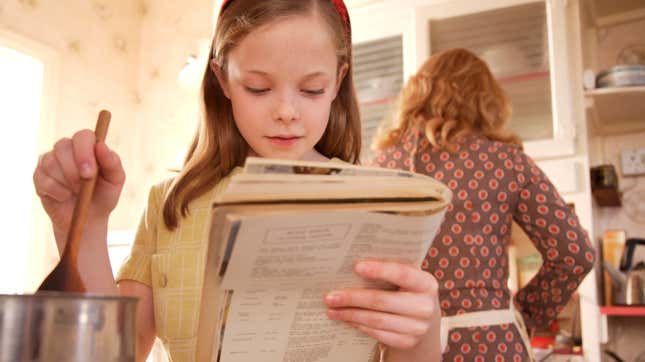 Image for article titled Community cookbooks are back!