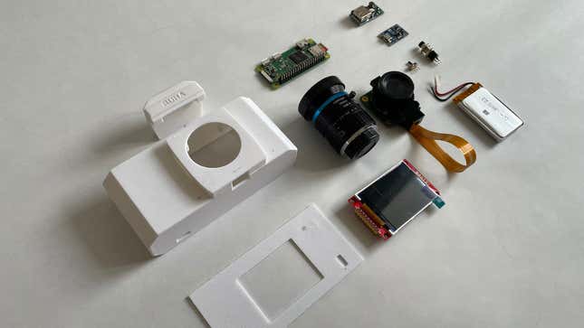 Image for article titled Go Full Retro-Photography Geek With This 3D-Printed, DIY Camera