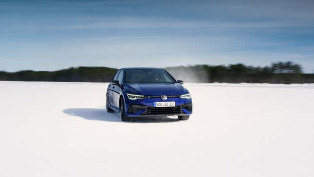 Image for article titled Here Are The Rest Of The Photos Of The 2022 Volkswagen Golf R In A Slideshow