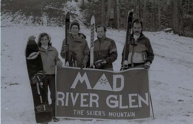Image for article titled The Last Holdouts Where The War Between Skiers And Snowboarders Is Still Being Fought
