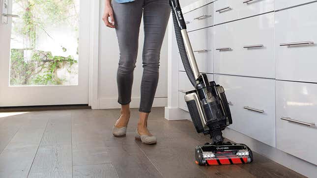 shark ion p50 cordless power lift away upright vacuum