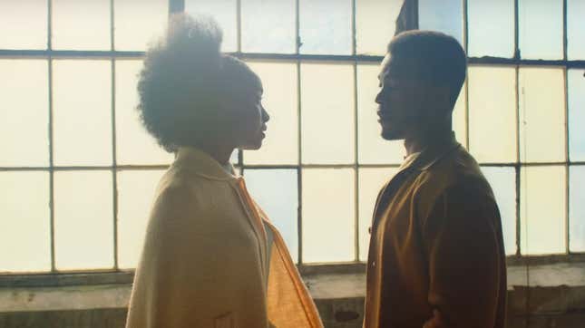 Kiki Layne (l) and Stephan James in “If Beale Street Could Talk.”