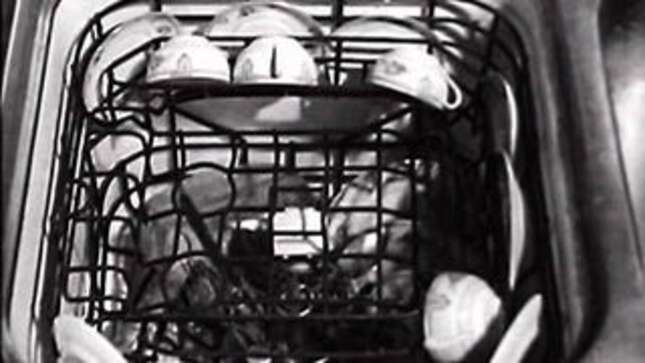 Oh My God, It's Bette Davis in a Damn Dishwasher Commercial