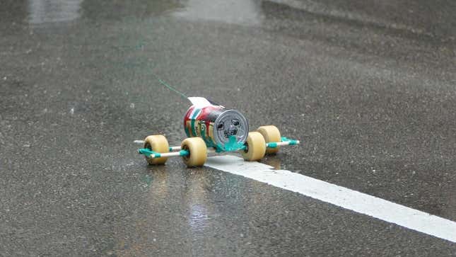 Image for article titled Chicago Police Close Down a City Block For a Homemade Toy Car