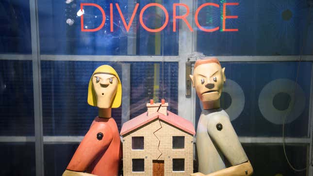 Image for article titled Australian Authorities Want an AI To Settle Your Divorce