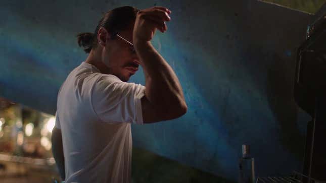 Salt Bae Is Bringing His Meat and Sprinkling to NYC