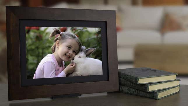 Brookstone PhotoShare 8&quot; Photo Frame | $88 | Amazon Gold Box