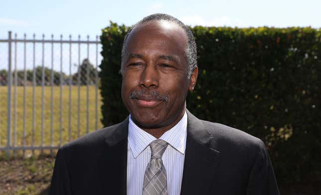 Image for article titled Doctor of Housing Ben Carson Tests Positive for Coronavirus