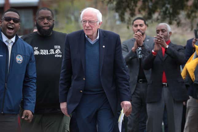 Image for article titled NDAs Aren&#39;t Just a Bloomberg Thing: Bernie Sanders Campaign Group Handled Racial Discrimination Allegations With Nondisclosure Agreement