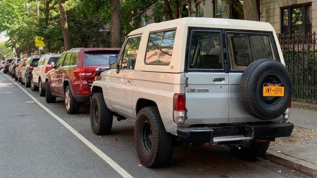 Image for article titled This Land Cruiser Is On Brownstone Safari In Brooklyn