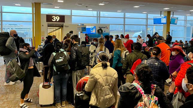 Crowds seen, on December 18, 2020 at Washington Reagan National Airport.