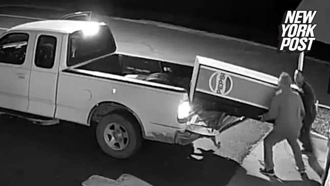 Grade A dumbasses steal vending machine<em></em>