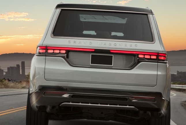 Image for article titled The New Jeep Grand Wagoneer Concept Has A Passenger-Side Screen And Loads Of Chrome
