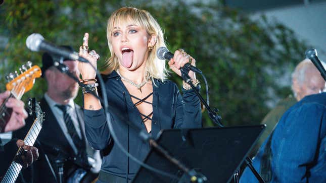 Image for article titled Miley Cyrus and I Are Handling Social Distancing Very Differently