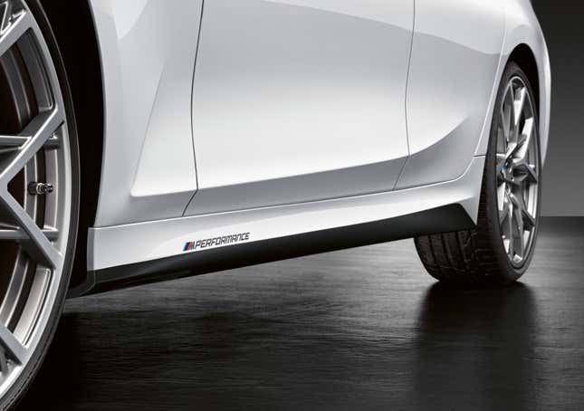 Image for article titled Here's What the 2020 BMW 3 Series Wagon Looks Like With Every M Accessory