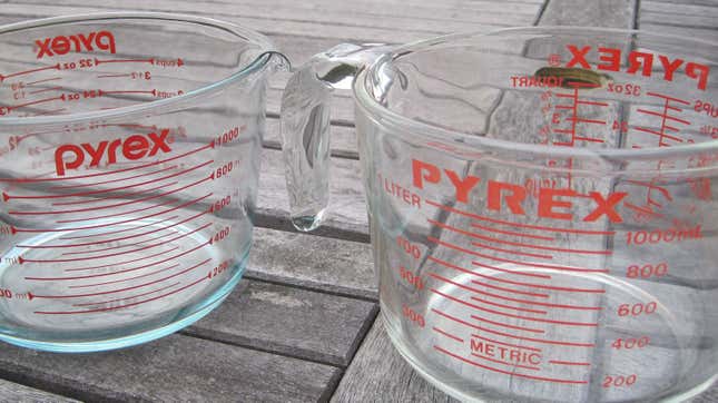The Pyrex Glass Controversy That Just Won't Die
