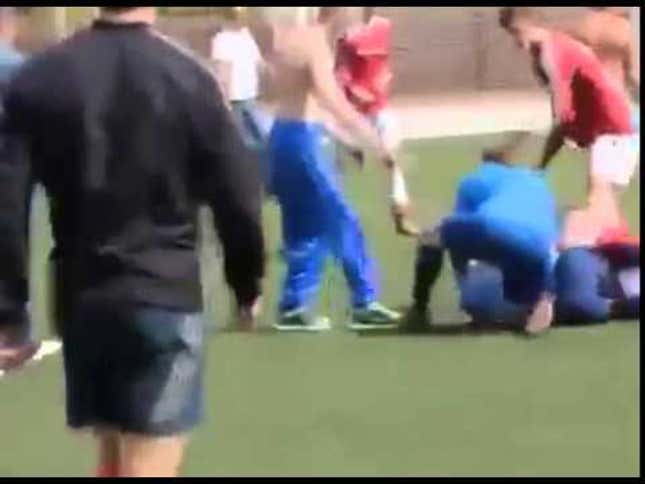 Stun Gun-Wielding Ref Kicked In Face, KO'd By Blow To Back Of His Head
