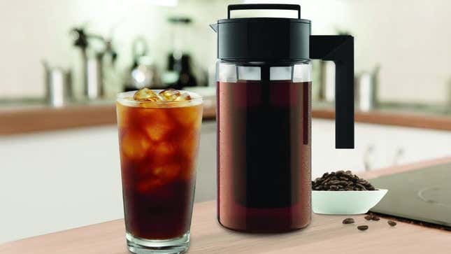 Image for article titled Make Delicious Cold Brew Coffee at Home With These Simple Brewers