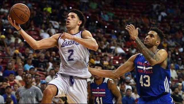 Lonzo Ball Has Best Game Yet After Ditching Big Baller Brand Sneakers