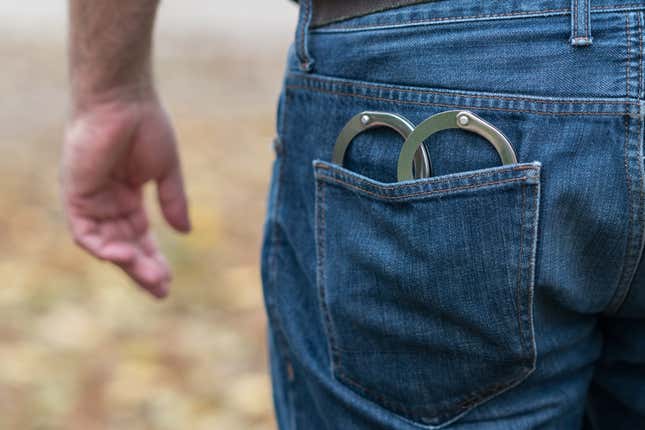 Image for article titled Police in Texas Investigating After Off-Duty Cop Tackles Young Woman to Ground in Altercation at Apartment Complex