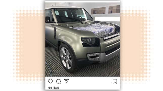 Image for article titled The White Roof Is the Coolest Piece of This Apparent Land Rover Defender Leak