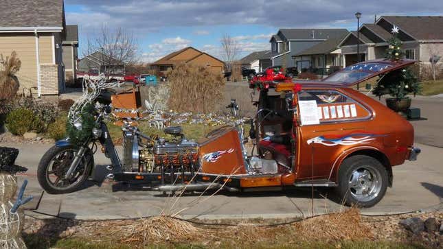 Image for article titled This Motorcycle Chevrolet Chevette Sleigh Will Have More Than Your Sleigh Bells Ringing