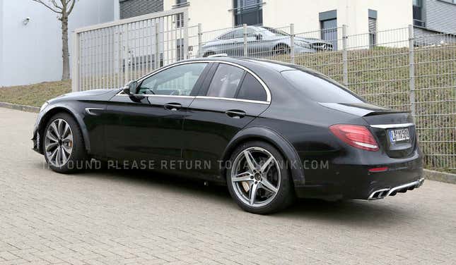 Image for article titled What the Hell Is This Oddball Mercedes Mule?