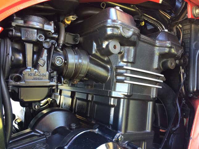 Image for article titled At $4,500, Could This 1985 Kawasaki GPz900 Ninja Make You The Top Gun?