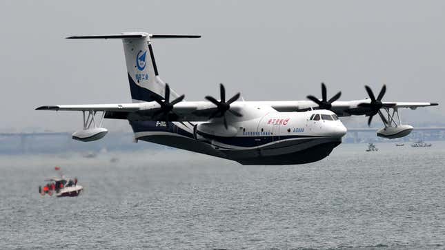 Image for article titled China Has Built The Largest Sea Plane Since The Spruce Goose